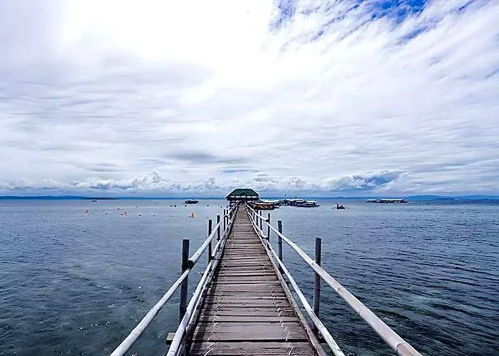 Nalusuan Island And Marine Sanctuary Hotel 2*